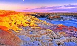 新疆五彩滩爆料视频最新,壮美风光引网友热议，揭秘大自然的奇幻画卷